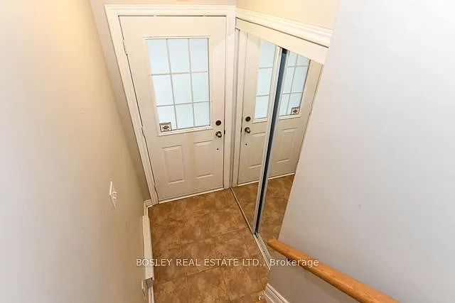 226 Wiltshire Ave — Photo 2