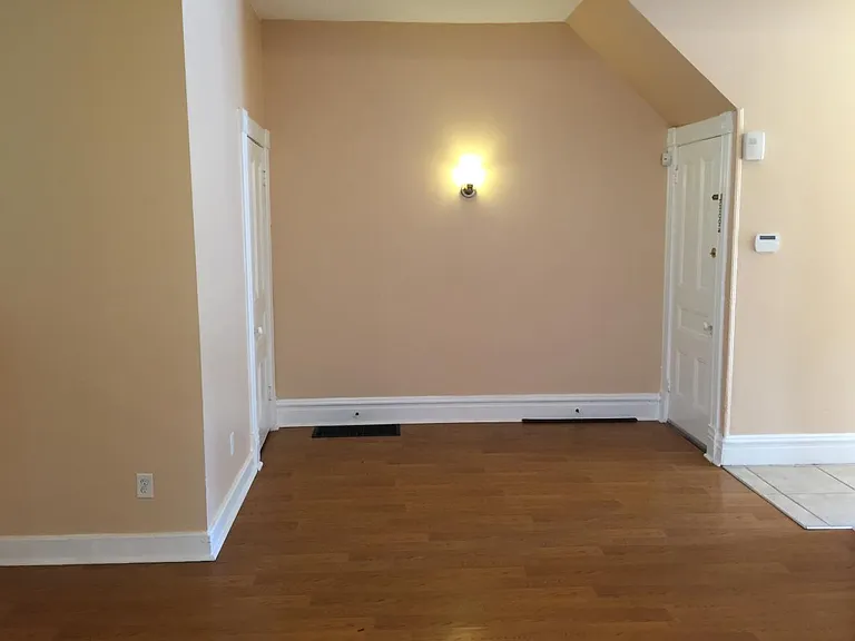 3905 Castleman Ave #A — Photo 4