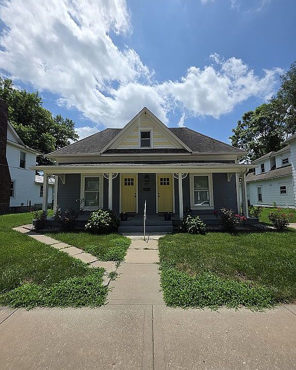 1st image of 427 Benton Ave