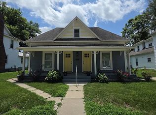 427 Benton Ave, Excelsior Springs, MO 64024