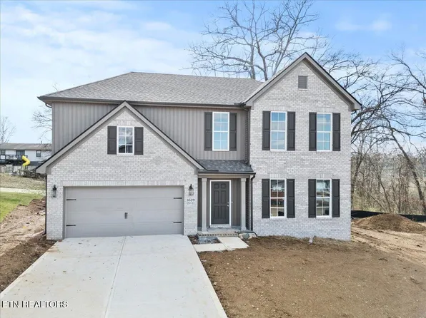 3529 Crimson Cir, Maryville, TN 37801