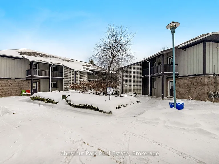 679 Johnston Park Ave — Photo 44