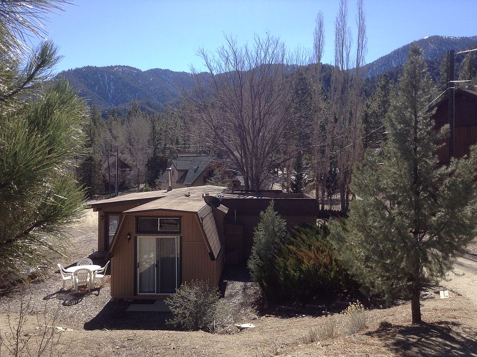 1st image of 2420 Oakwood Ct