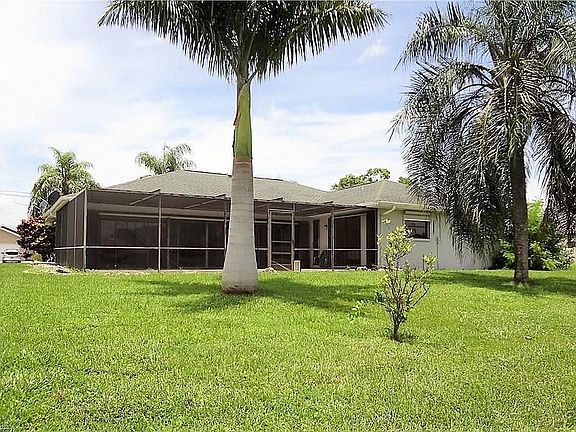 3rd image of 4029 SW 5th Pl