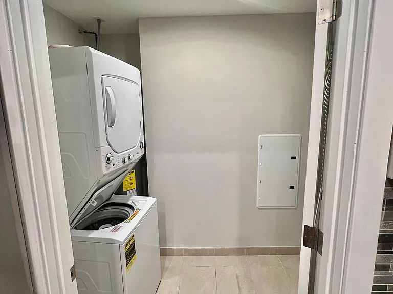 330 Cambridge St #2 — Photo 9