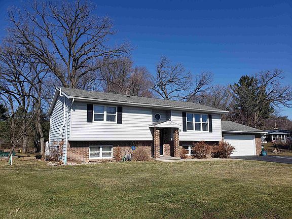 2nd image of 116 Meadow Lane