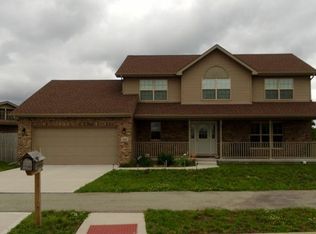 265 S Richards St, Coal City, IL 60416