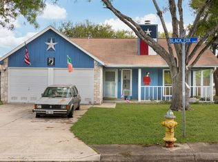 11430 Black Fox Dr, San Antonio, TX 78245