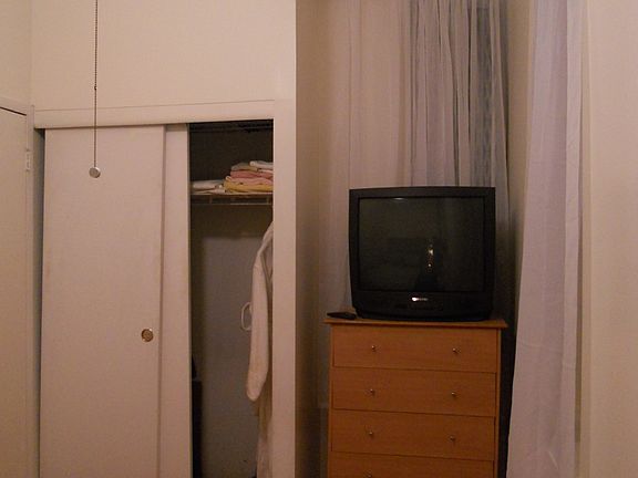 5th image of 15 Saint Nicholas Ave APT 1A