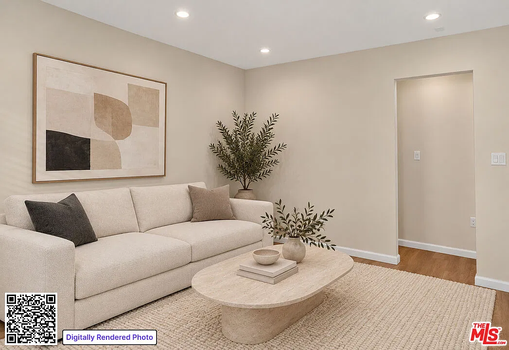 3 bed, 1.0 bath, 850 sqft, $3,350 — Photo 3