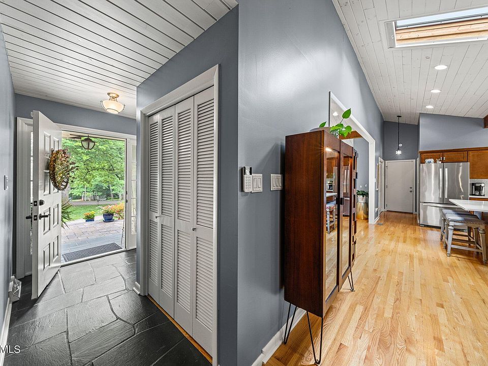 2100 Belcaro Dr, Knoxville, TN 37918 Zillow