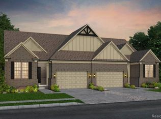 777 W Spaniel Dr, Ann Arbor, MI 48108