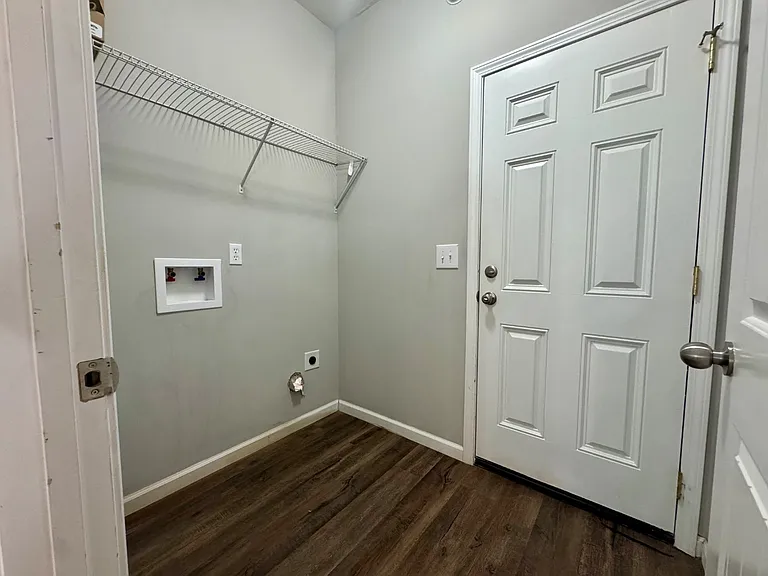 Unit Photo