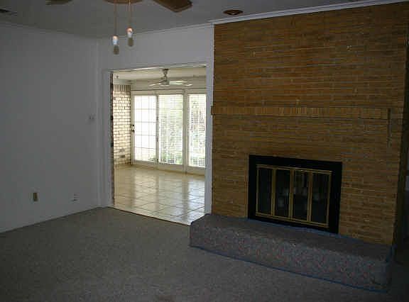 2nd image of 1139 La Mesa Dr