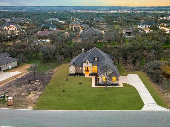 494 Stone Loop, Castroville, TX 78009