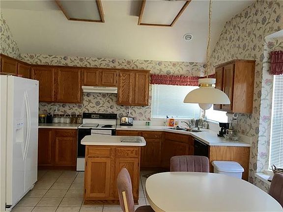 5th image of 7101 Canyon Ct