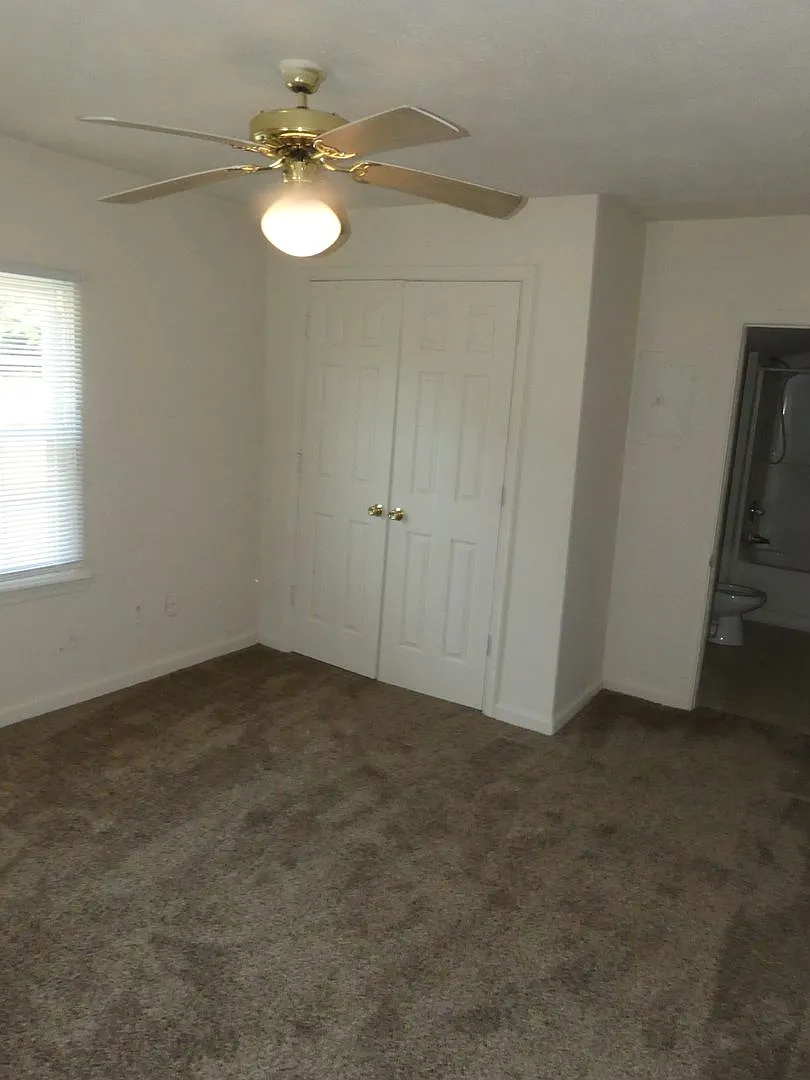 1643 Briarfield — Photo 3