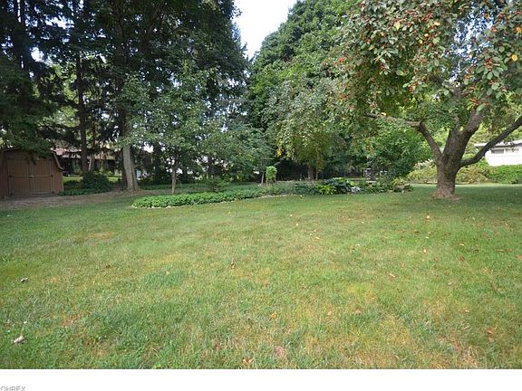4th image of 491 Fairwood Dr
