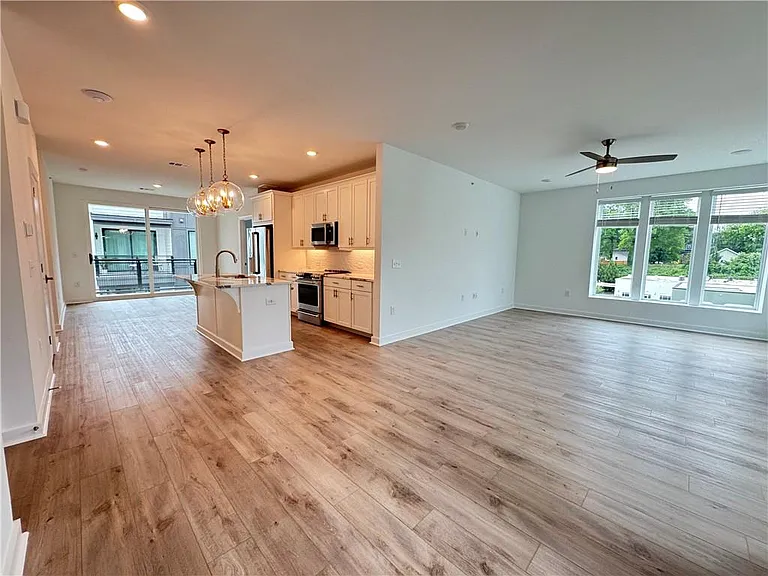 371 Grant Cir #1844 — Photo 4