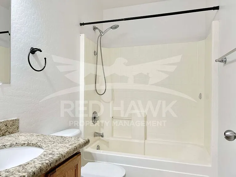 3106 S 100th Ln — Photo 14
