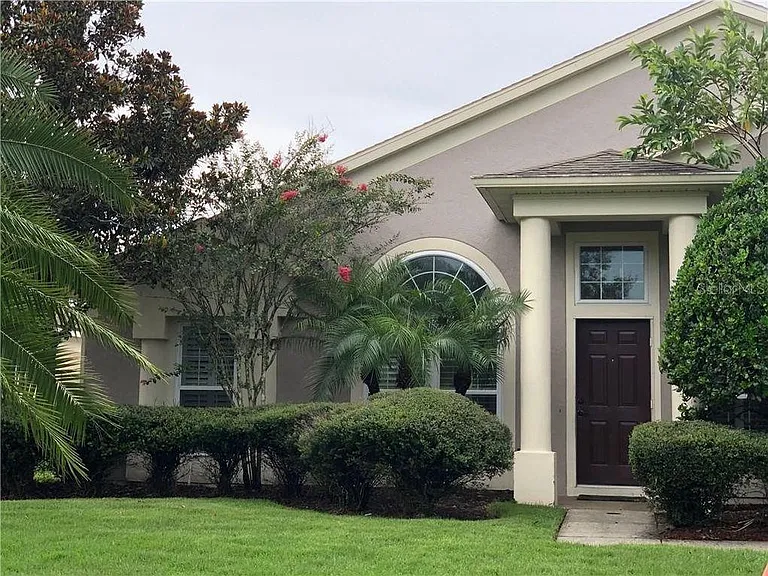 1717 Canoe Creek Rd — Photo 4