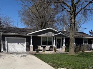 499 W Oak St, Aviston, IL