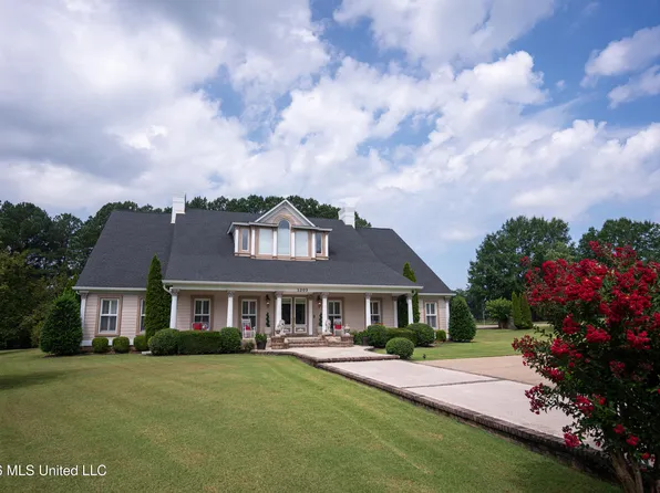 1203 Pine Lake Dr, Corinth, MS 38834