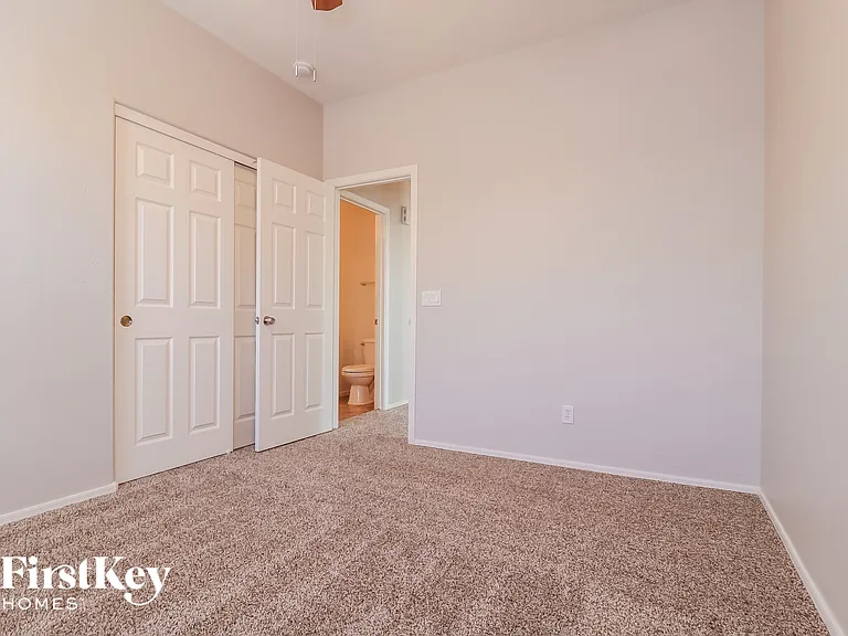 17362 N 170th Ln — Photo 11