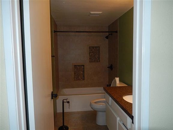 4th image of 24342 Conejo APT 4