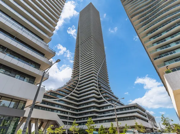 30 Shore Breeze Dr #1822, Toronto, ON M8V 0J1