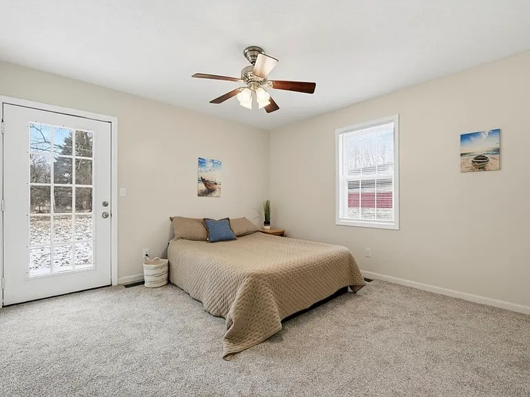1512 E Dartmouth Ave — Photo 8