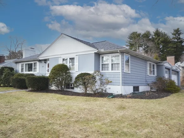 39 Westbrook Rd, Worcester, MA 01602