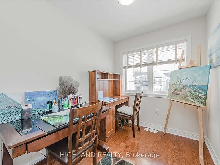 3426 Liptay Ave — Photo 12