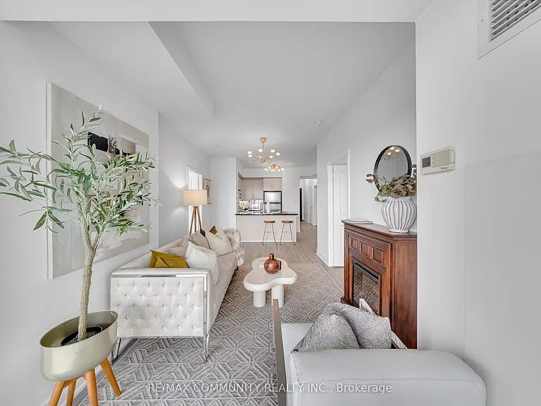 50 Absolute Ave #1905 — Photo 10