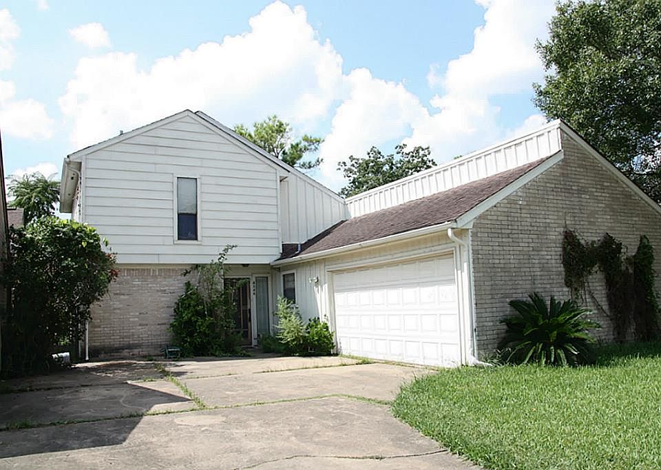 1st image of 4346 Willow Beach Dr