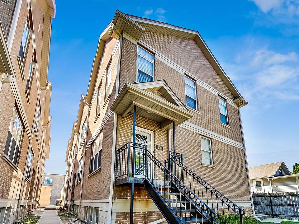 1st image of 2022 N Nagle Ave #2022