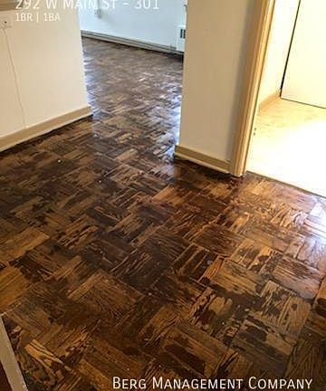 4th image of 292 W Main St #301