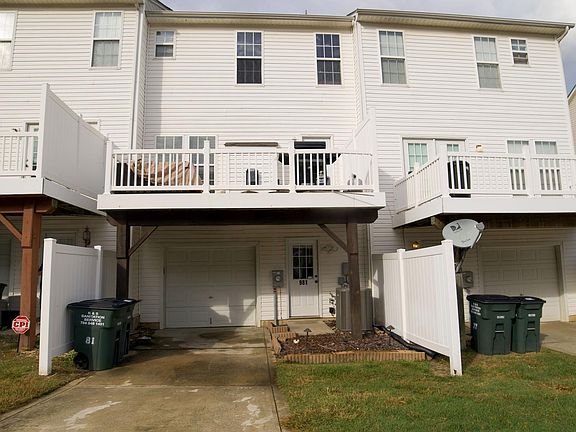 4th image of 981 Tiger Ln