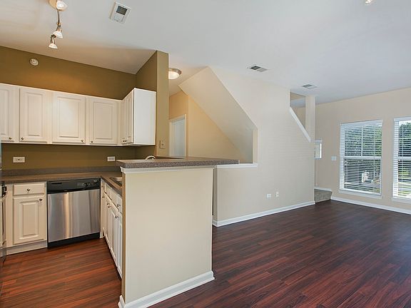 Kitchen & Dinning Room