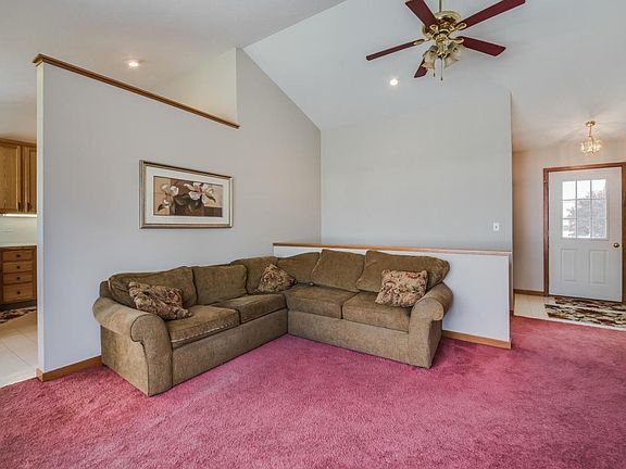 2nd image of 9499 Southwind Dr