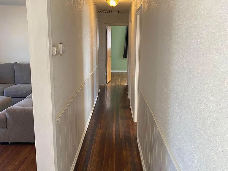 6764 E 26th Ct — Photo 17