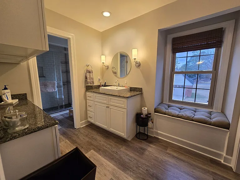 409 N Fulton St — Photo 7