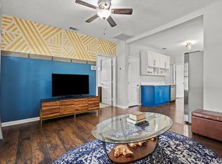 1526 Padgitt Ave, Dallas, TX 75203