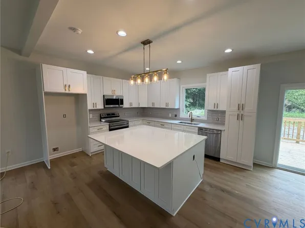 3618 Dupuy Rd, South Chesterfield, VA 23803