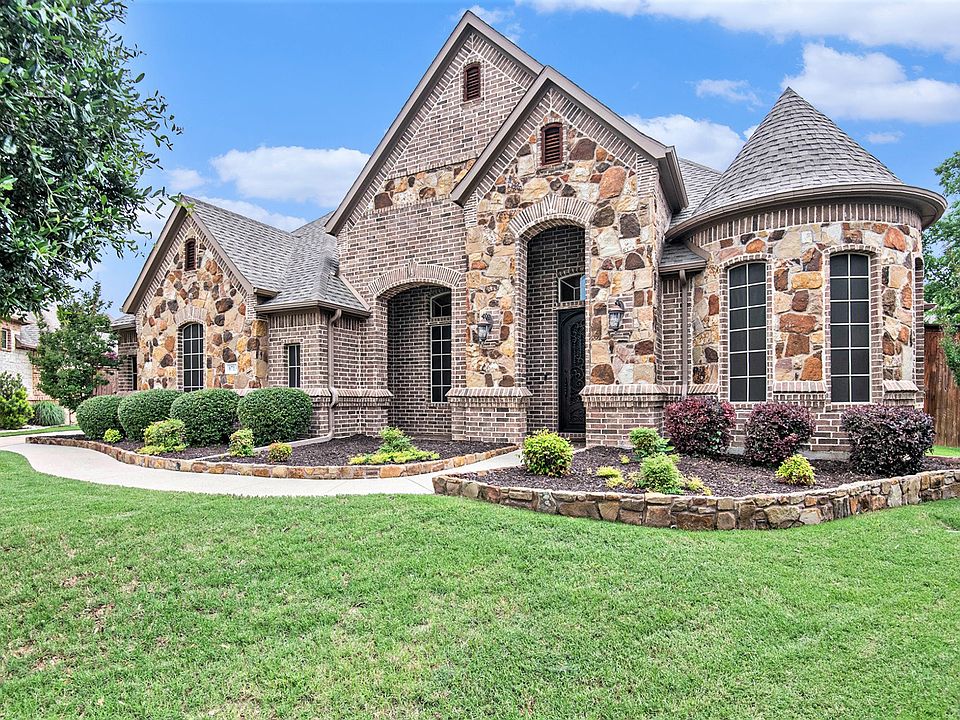 1st image of 8713 Shadywood Ln