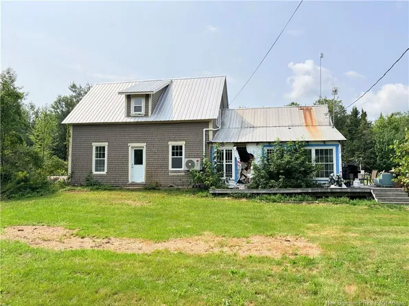 464 Red Rock Rd, Stanley, NB E6B 2C6