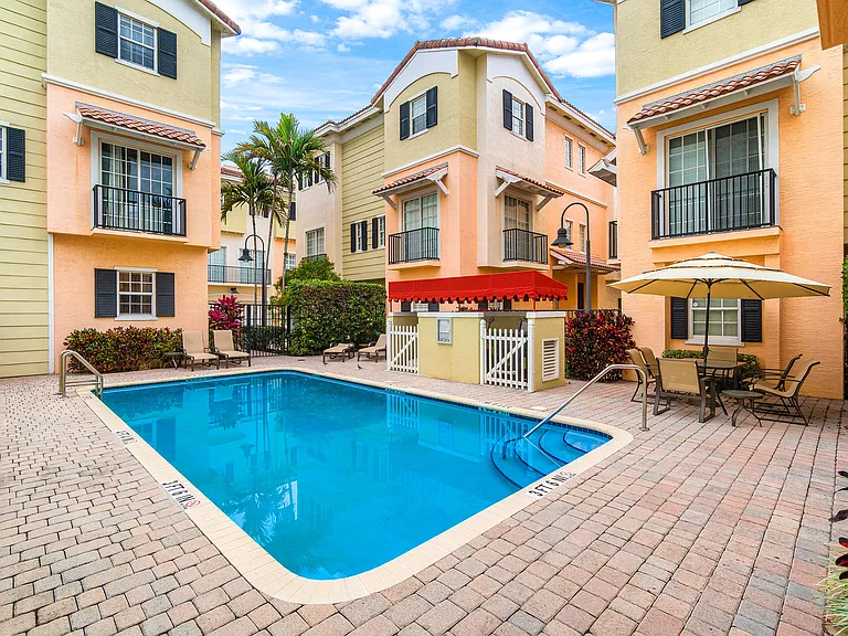 Private community pool