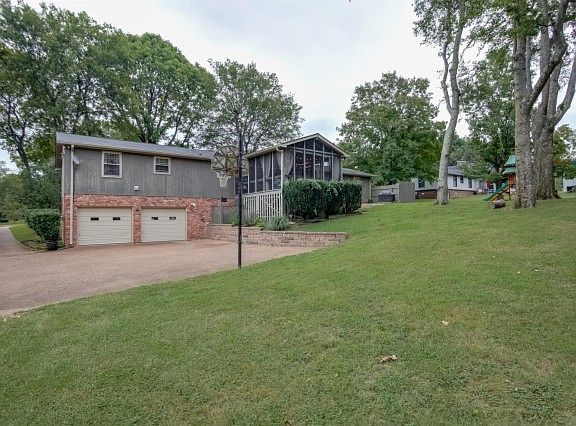 4th image of 190 Berrywood Dr