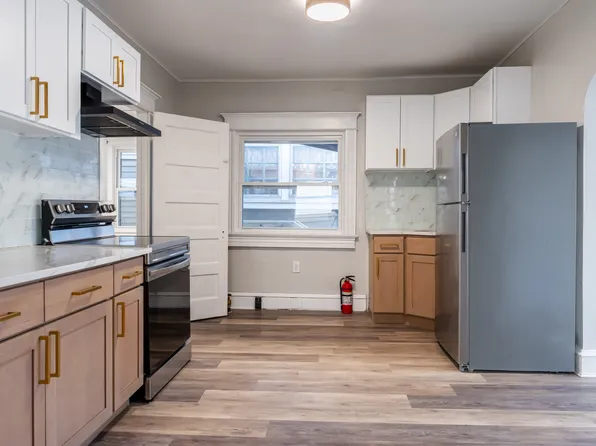 540 Front St, Scranton, PA 18505