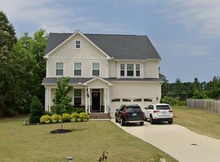 3912 Simone Ln, Fuquay Varina, NC 27526